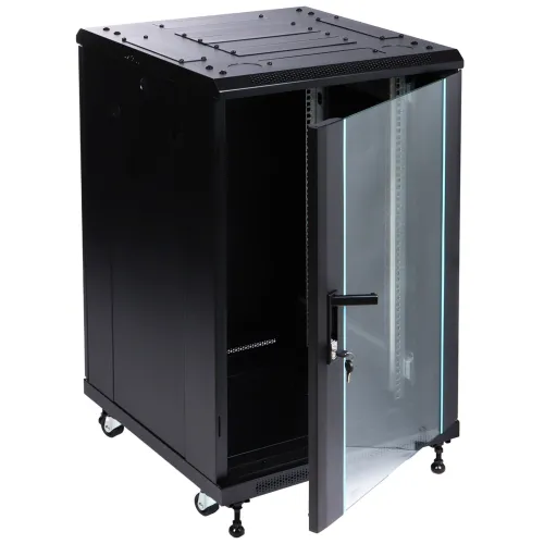 Czarna szafa serwerowa na kółkach z otwartymi szklanymi drzwiami, ukazująca wnętrze z możliwością montażu sprzętu. Konstrukcja posiada wentylację na górze i solidne zamknięcie z kluczem.