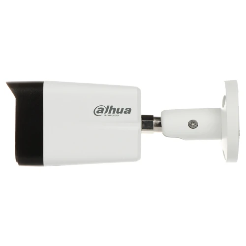 Biała kamera IP Dahua z czarnymi elementami, zamontowana na regulowanym uchwycie. Logo Dahua Technology widoczne na obudowie kamery.