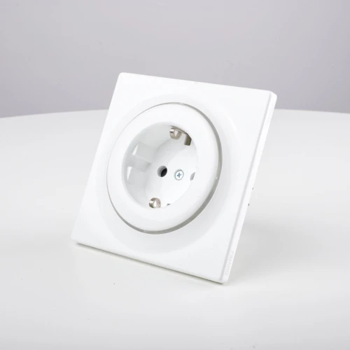  Outlet [34]: FIBARO Walli Outlet type F FGWOF-011