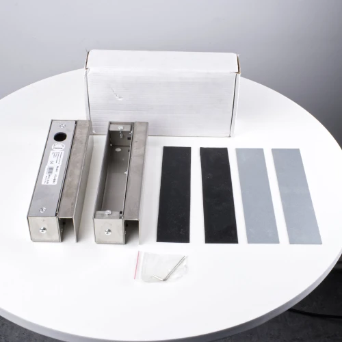 Outlet [45]: Zestaw uchwytów do szklanych drzwi ATLO-BEB-3