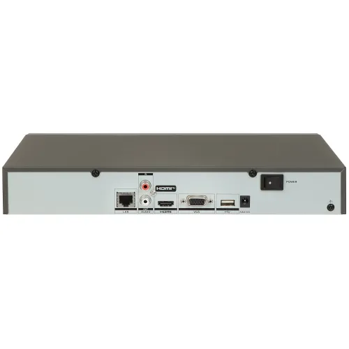 Panel tylny urządzenia z różnorodnymi portami, w tym HDMI, VGA, LAN, audio oraz USB. Po prawej stronie znajduje się przycisk zasilania.