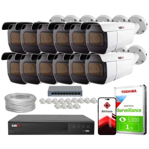 Zestaw do monitoringu składa się z dziesięciu kamer, rejestratora, dysku twardego Toshiba, kabla oraz złączek. Na zdjęciu widoczne są również aplikacja mobilna BitVision i switch sieciowy.